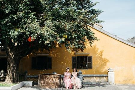 Hari Won cùng mẹ đi nghỉ dưỡng ở Đà Nẵng và Hội An