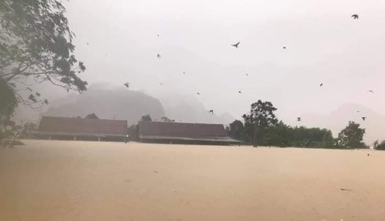 Dự báo thời tiết ngày 10/11/2020: Bão vào đất liền, Nam Trung Bộ mưa tầm tã