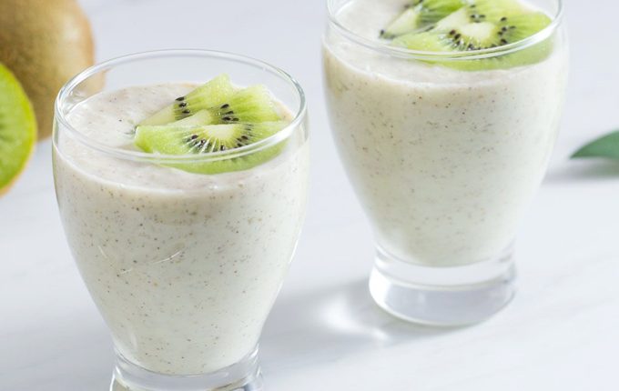 Thực đơn hàng ngày: Sinh tố kiwi sữa chua