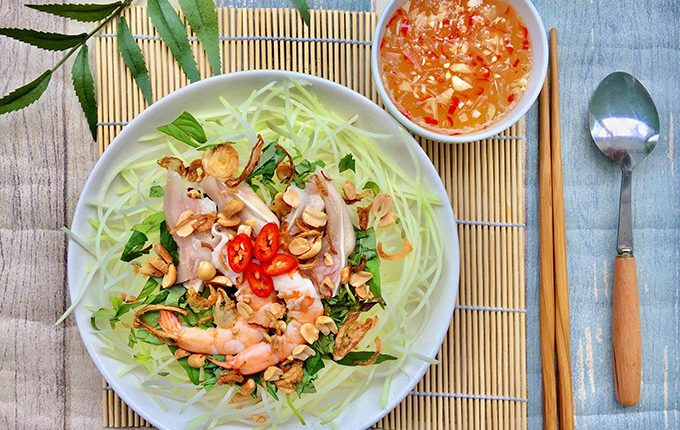 Thực đơn hàng ngày: Gỏi đu đủ tai heo