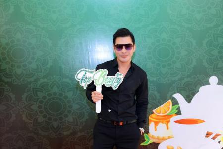 Trần Bảo Sơn bảnh bao giữa dàn mỹ nhân