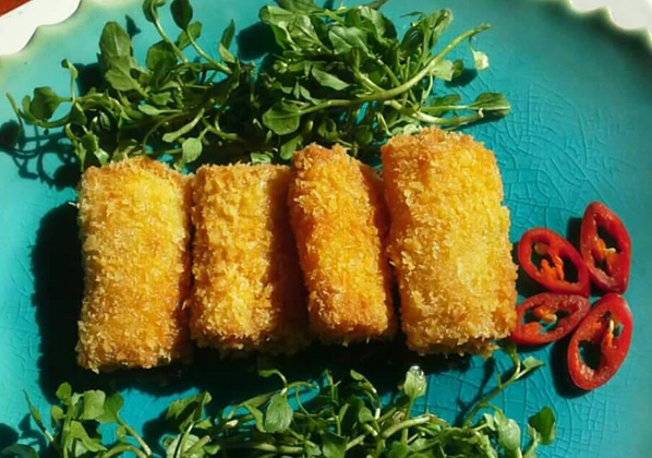 Thực đơn hàng ngày: Nem hải sản chiên giòn