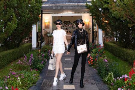 Giáng My và Thanh Mai khoe sắc tại Đà Lạt