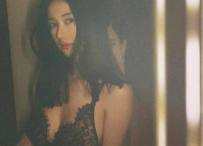 Jun Vũ tung loạt ảnh bikini quyến rũ