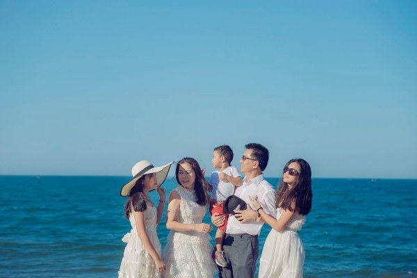 Hôn nhân hạnh phúc của Mỹ Lệ và chồng doanh nhân