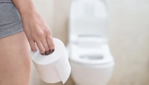 Đi tiểu thấy 4 dấu hiệu này chứng tỏ thận của bạn đang gặp nguy hiểm