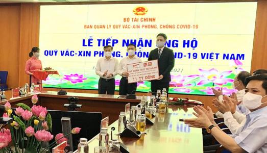 Tập đoàn Fast Retailing ủng hộ 11 tỷ đồng cho Quỹ Vắc xin phòng, chống COVID-19