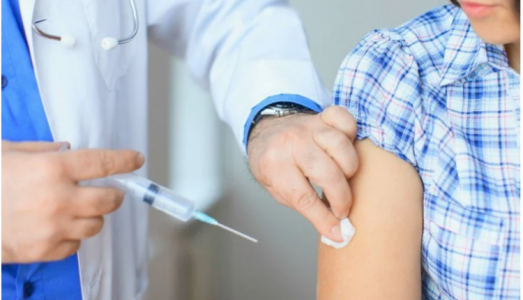 Cách để biết mình có dị ứng khi tiêm vắc-xin nCoV hay không