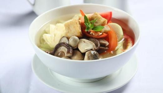 10 món canh làm tăng đề kháng, ngăn ngừa virus