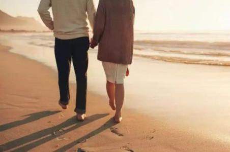 Cách gắn kết tình cảm vợ chồng, đàn ông nên thực hiện hàng ngày