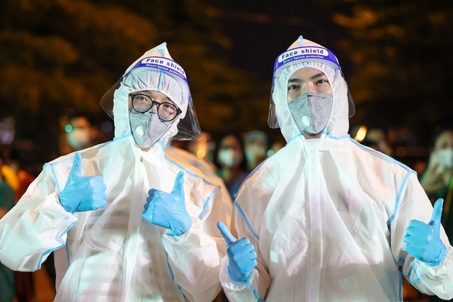 Các ca sĩ góp mặt trong chương trình 