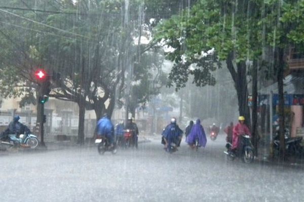 Dự báo thời tiết ngày 11/9/2021: Miền Trung mưa to