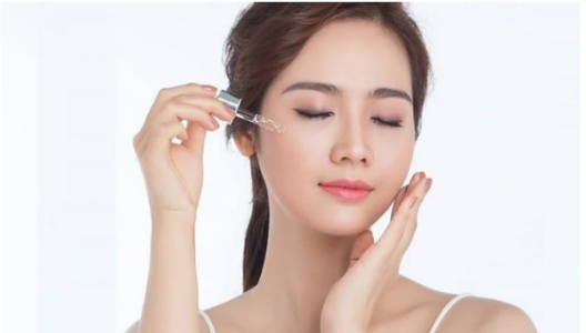Thành phần trong serum có khả năng nâng cấp làn da, giúp da sáng bóng mịn màng