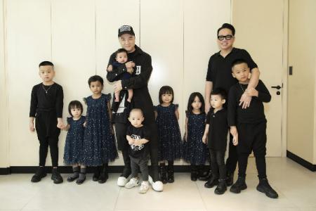 Đỗ Mạnh Cường bên 9 người con nuôi