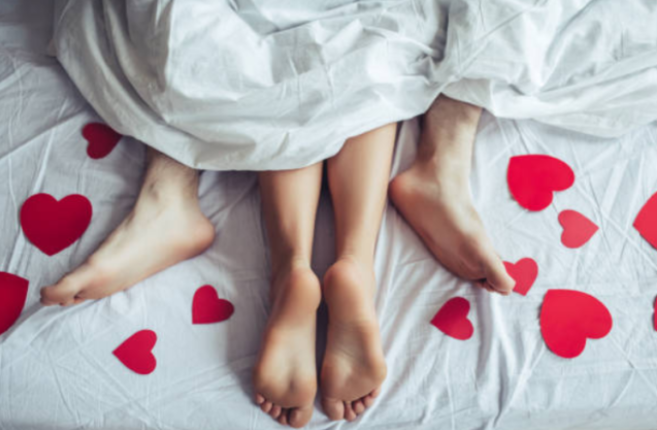 Phụ nữ có tần suất ‘yêu’ dày đặc dễ gây ra 5 tác hại