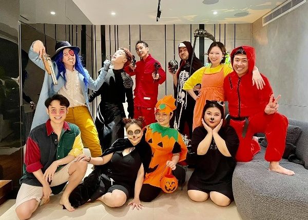 Vợ chồng Trấn Thành – Hari Won và dàn sao Việt đón Halloween