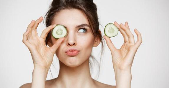 Cách thoát khỏi quầng thâm mắt