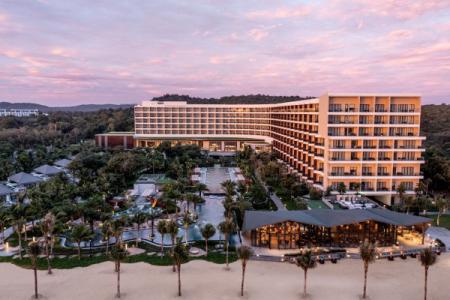 Khai trương khu nghỉ dưỡng Crowne Plaza Phu Quoc Starbay