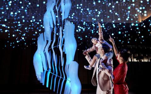 Thắp sáng ngọn đèn 