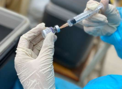 Tác dụng phụ mũi 3 ngừa Covid-19 có gì khác so với mũi 1 và 2?