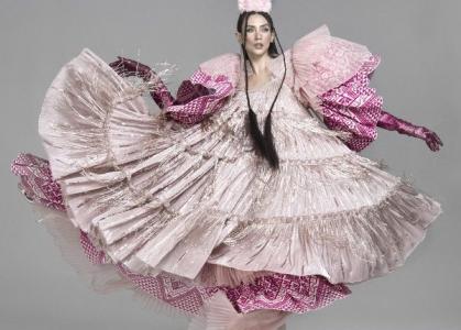 Võ Hoàng Yến khác lạ trong bộ ảnh mới