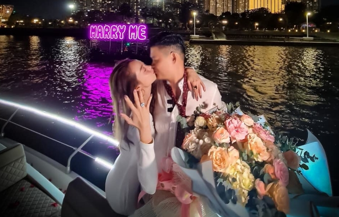 Minh Hằng được bạn trai cầu hôn bằng nhẫn kim cương