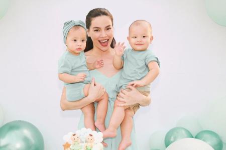 Thời trang sinh đôi của Lisa và Leon