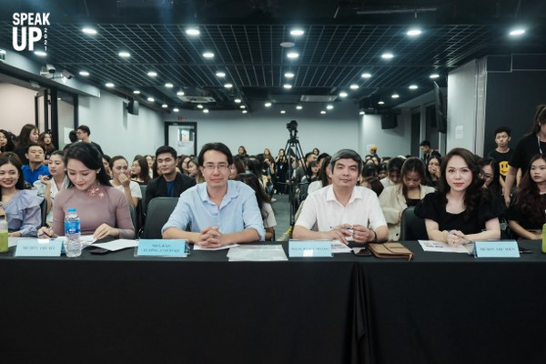 Cuộc thi tìm kiếm Người dẫn chương trình tài năng mùa thứ 4 – SPEAK UP 2021 tái khởi động