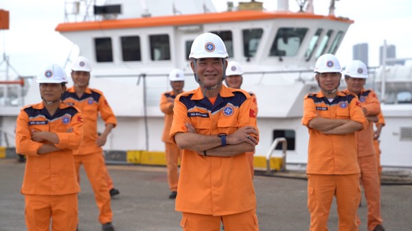 Thuyền viên Trần Văn Khôi được tôn vinh và nhận giải thưởng cao quý