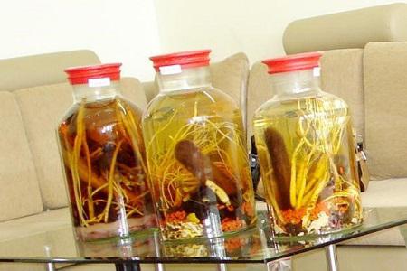 Bài thuốc cổ truyền giúp vợ chồng thăng hoa chốn phòng the