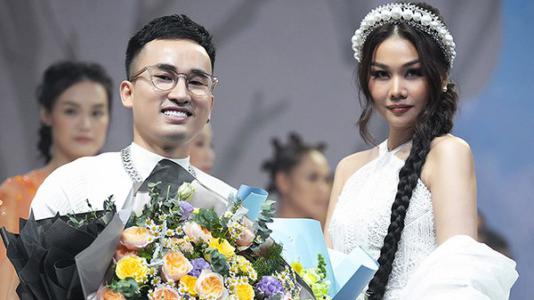 NTK Hà Duy ra mắt bộ sưu tập cho người mẫu 