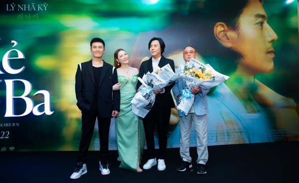 Dàn sao Việt hội ngộ Lý Nhã Kỳ cùng nhau đi tìm 