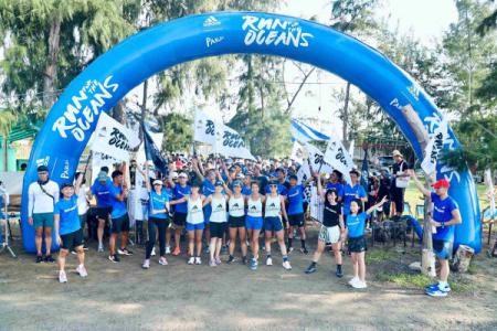 Gần 300 runner thu gom rác và khởi động adidas Run for the Oceans 2022