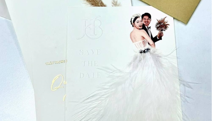 Lộ thiệp cưới có hình chồng sắp cưới của Minh Hằng