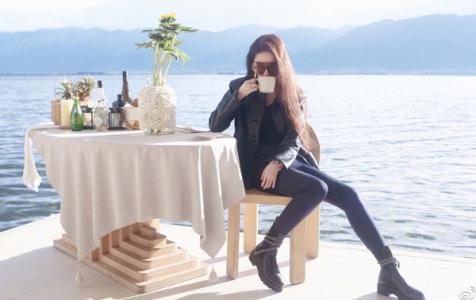 Phong cách trẻ trung của người đẹp Lưu Diệc Phi