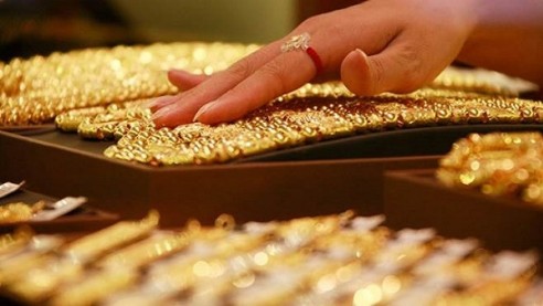 Giá vàng ngày 15/7/2022: Thấp nhất 11 tháng