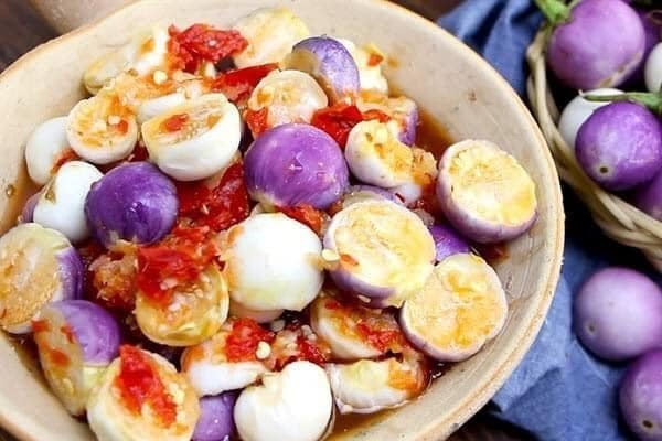 Thực đơn hàng ngày: Cà pháo cay ngọt