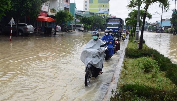 Dự báo thời tiết ngày 25/8/2022: Mưa lớn toàn miền Bắc, nguy cơ lũ quét và ngập úng