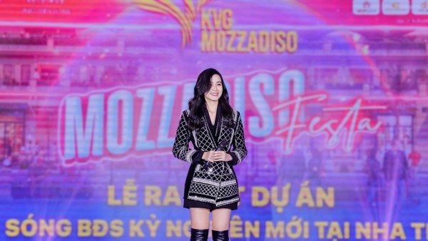 Diễn viên, họa sĩ Lương Giang: Bùng nổ trên sân khấu cùng sao Việt