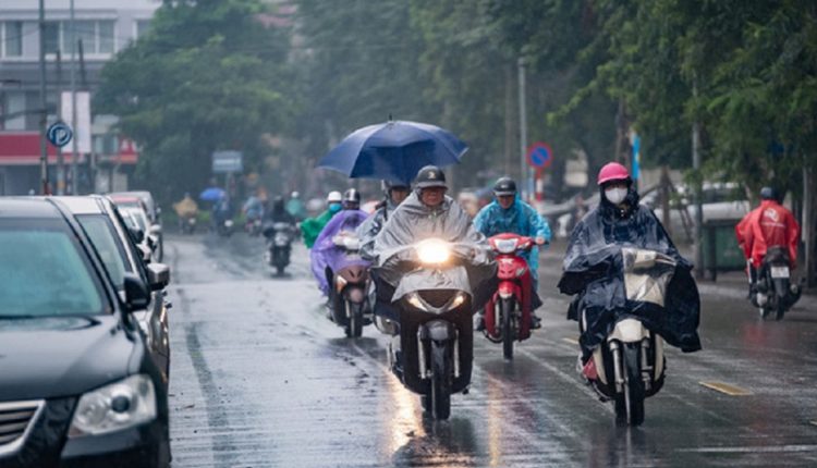Dự báo thời tiết ngày 4/9/2022: Ngày cuối nghỉ lễ, miền Bắc và Nam Bộ có mưa to