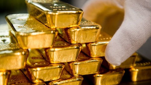 Giá vàng ngày 7/9/2022: Lại giảm, neo sát mốc 1.700 USD/ounce