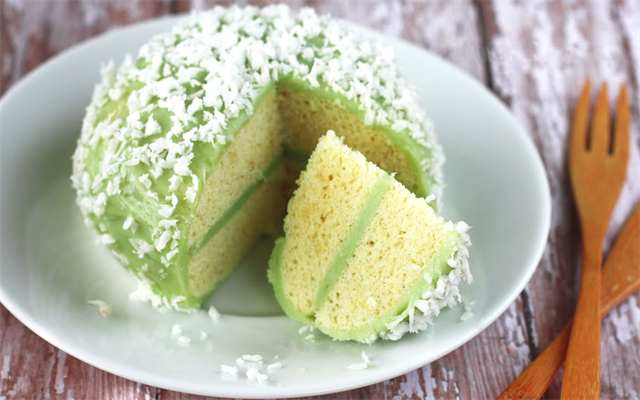 Thực đơn hàng ngày: Bánh bông lan lá dứa