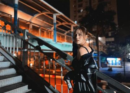 Thu Quỳnh thực hiện bộ ảnh quyến rũ, gợi cảm