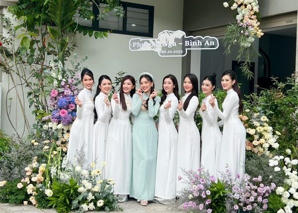 Dàn Hoa hậu, Á hậu, diễn viên làm phù dâu cho lễ ăn hỏi của Phương Nga – Bình An