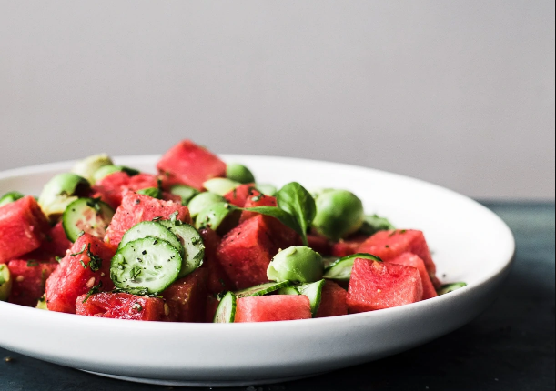 Thực đơn hàng ngày: Salad dưa hấu