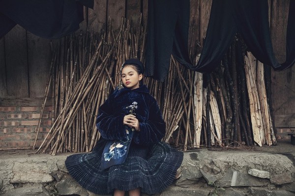 NTK Vũ Việt Hà giới thiệu BST “Ký gửi người Mông vào tương lai”