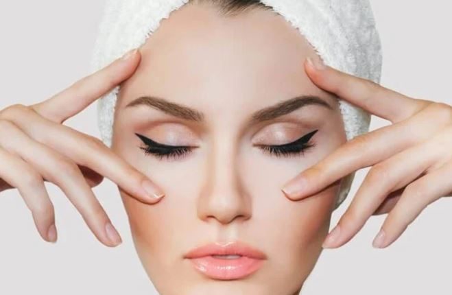 Mẹo xử lý mắt thâm quầng chỉ trong vài phút