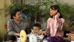 Cuộc sống hôn nhân đầy ắp tiếng cười của gia đình 3 người 4 chân