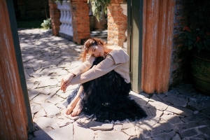 Thúy Diễm chụp một bộ ảnh đơn giản, khoe nhan sắc ở tuổi 36