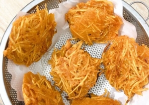 Thực đơn hàng ngày: Bánh khoai sợi